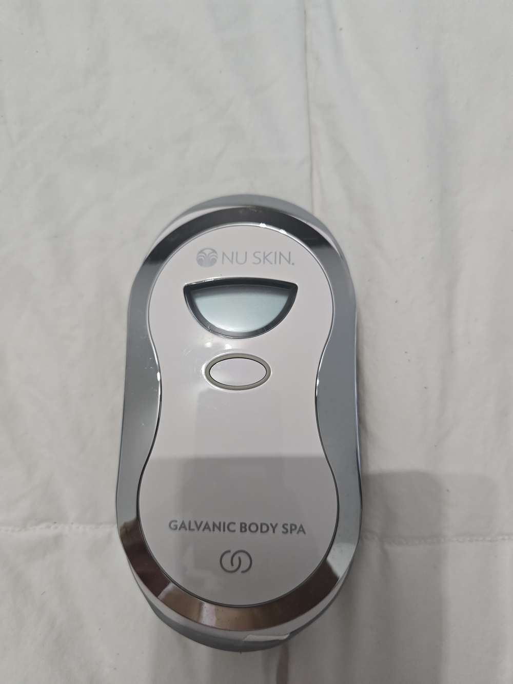 Nu Skin Galvanic Body Spa - White & Silver Women’s Skincare Tool